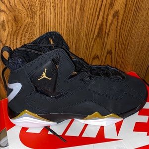 Jordan true flights size 6.5